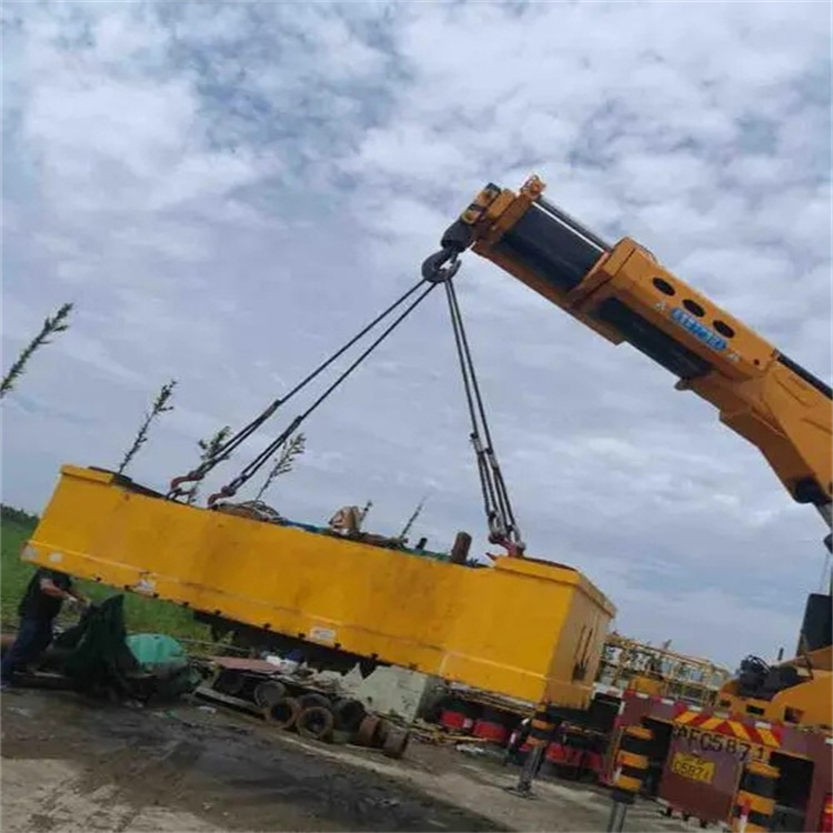 浏阳随车吊吊集装箱怎么吊